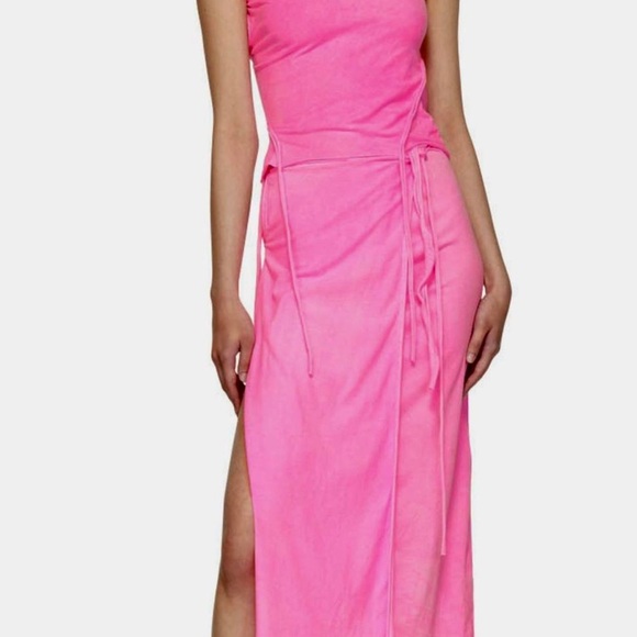 Ottolinger new with tags pink wrap skirt. Size large - Picture 1 of 10